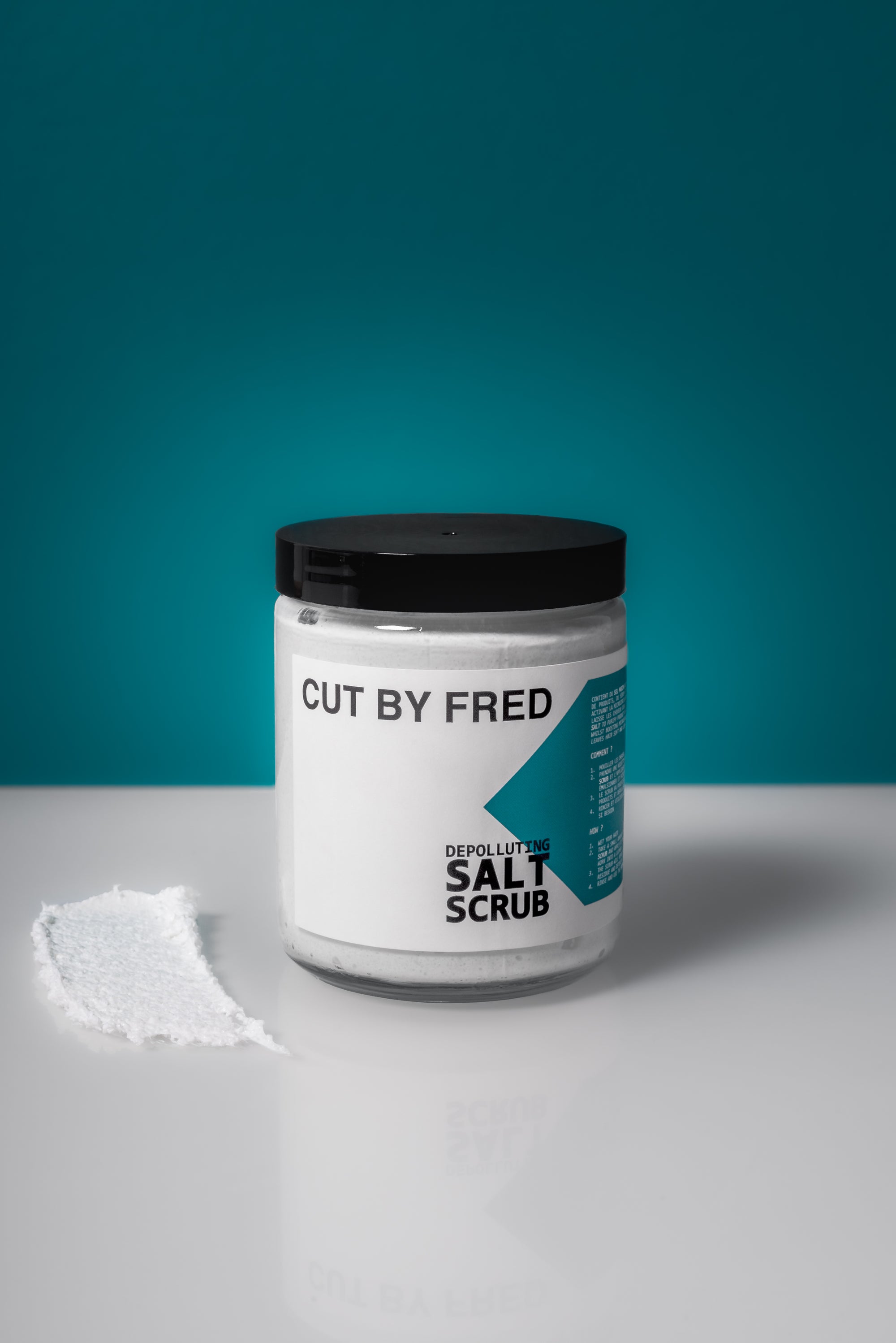 Depolluting Salt Scrub